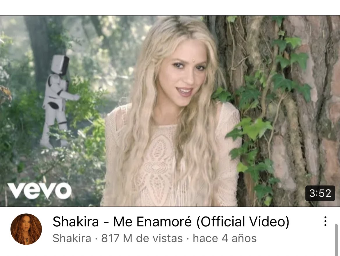 Shakira cambia la portada de la canción que le dedicó a Pique; “Me enamoré”.