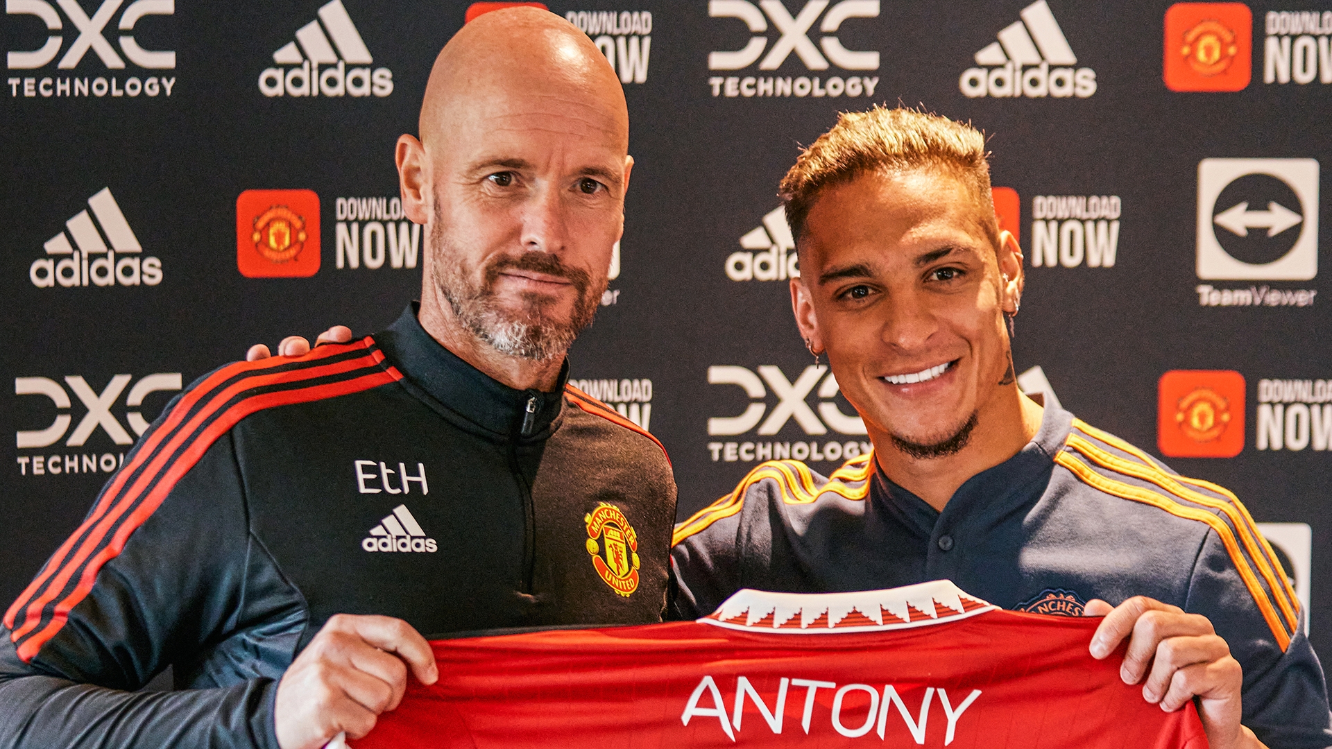 Antony cierra su llegada al Manchester United por 100 millones de euros.