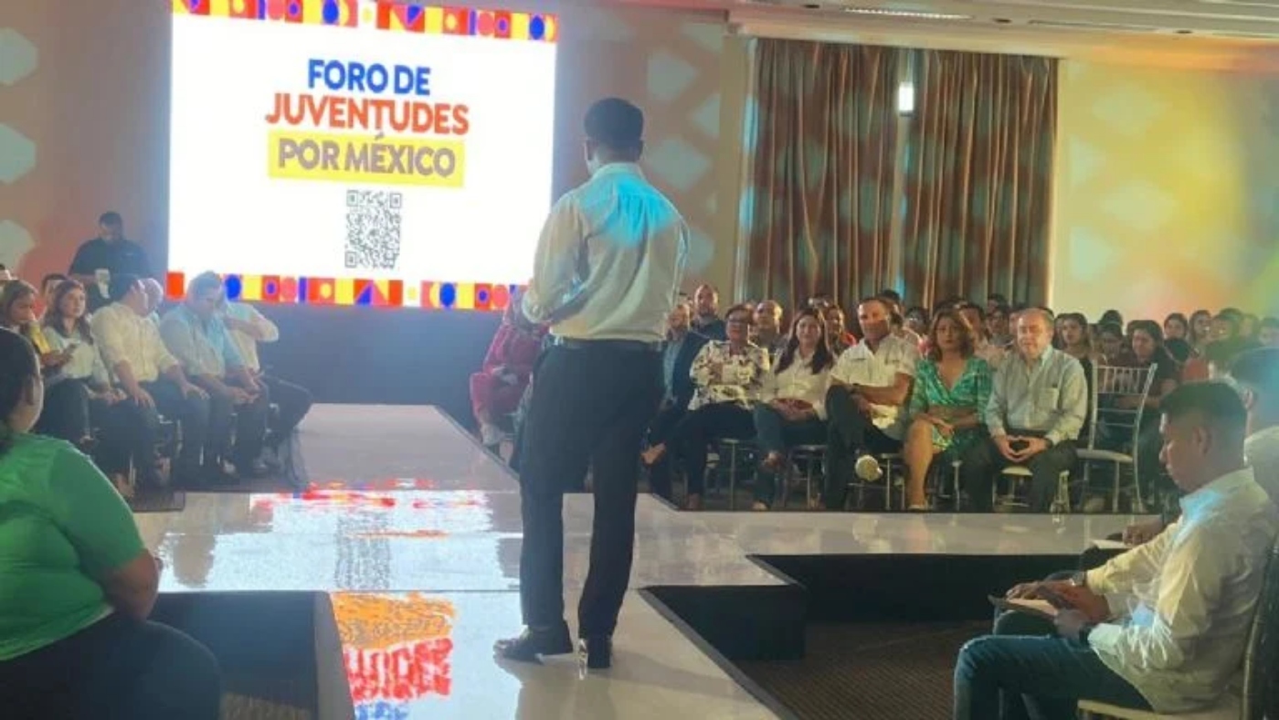 PRI, PAN y PRD celebran el foro “Juventudes al Frente por México”