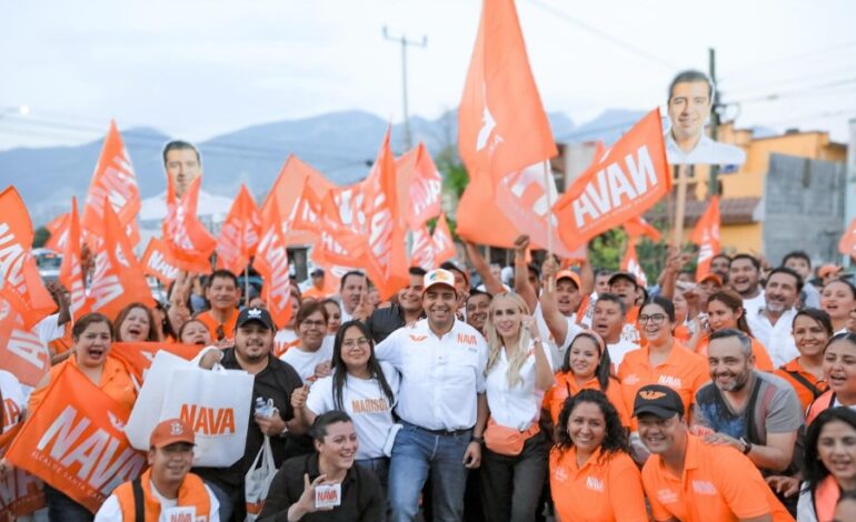 Jesús Nava lidera campaña “Que siga lo nuevo” en Santa Catarina