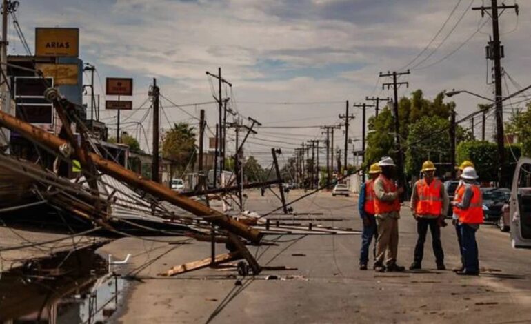 CFE restablece 93% del suministro eléctrico en comunidades afectadas por lluvias