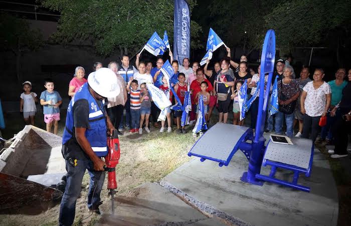 San Nicolás inicia rehabilitación de 20 plazas en el municipio